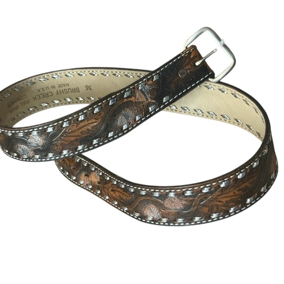 Brushy Creek M (36) NWT (partial) Cowhide vintage western Belt with Silver studs - Picture 1 of 14